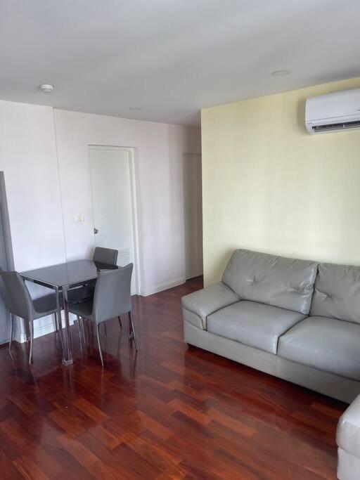 Delightful Condo In Central Location At Sukhumvit 49 Bangkok Exteriér fotografie